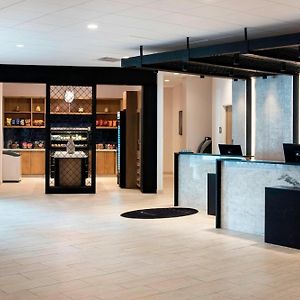 Delta Hotels By Marriott Utica